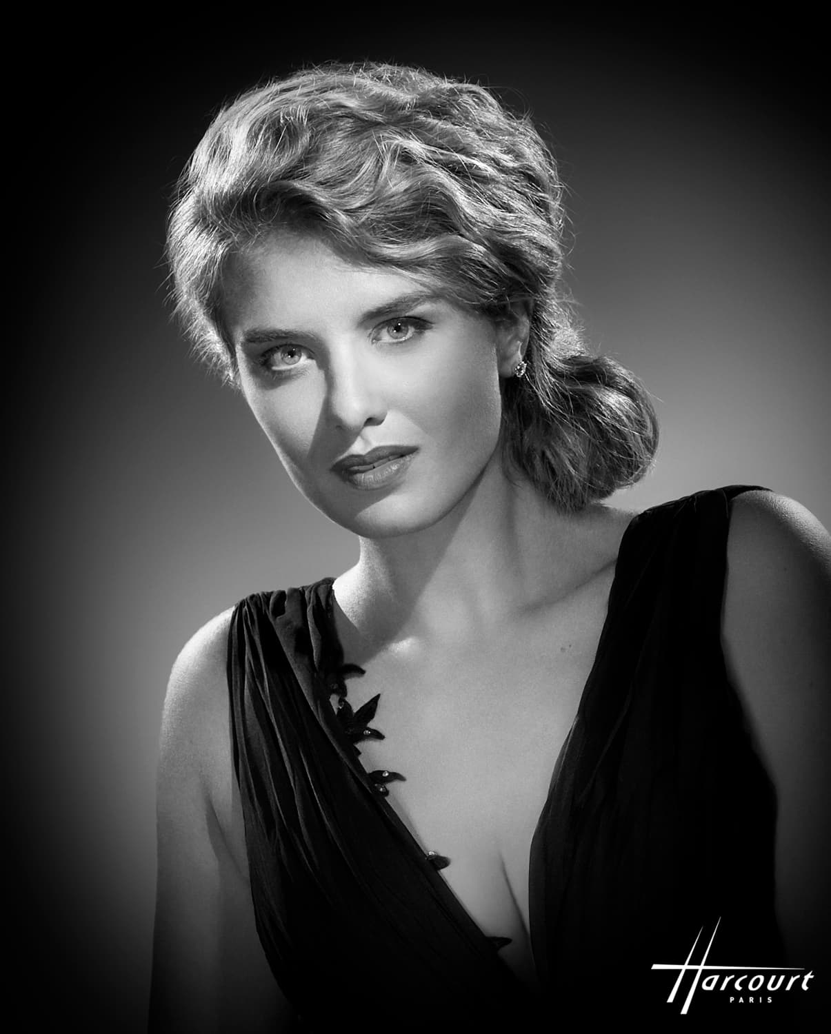 Solen Mainguené — studio portrait